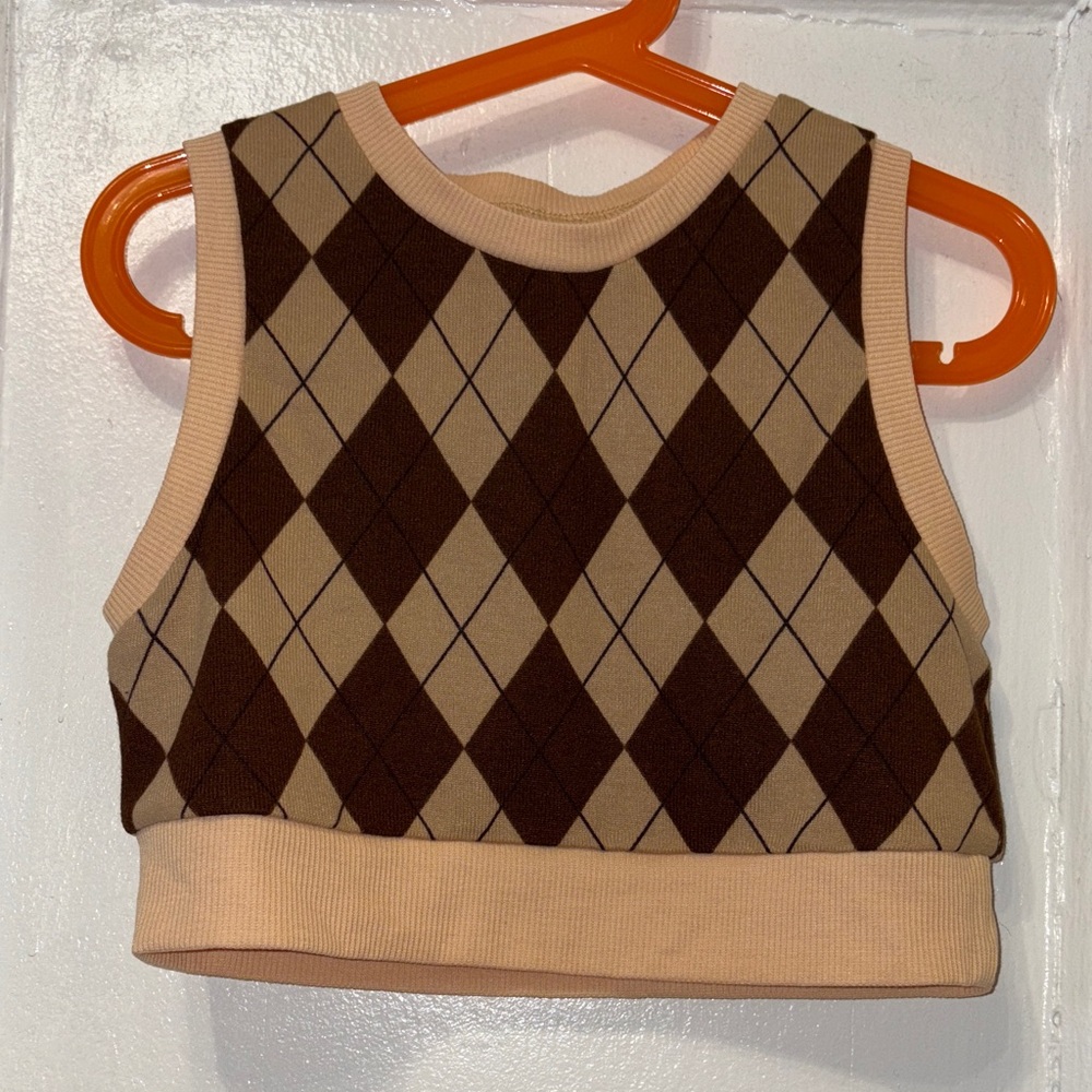 SHEIN Brown and Tan Argyle Kids Tank Top